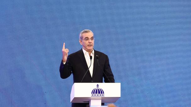 Modernización vial El presidente Abinader recibirá este jueves su nueva licencia de conducir