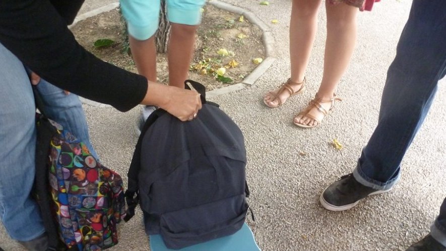 ADP exhorta a padres revisar mochilas de estudiantes para prevenir ingreso de armas a escuelas